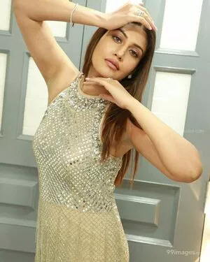 Surbhi Chandna / officialsurbhic nude photo #0180