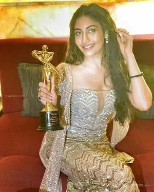 Surbhi Chandna / officialsurbhic nude photo #0191