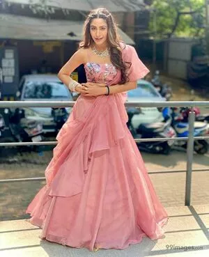 Surbhi Chandna / officialsurbhic nude photo #0220