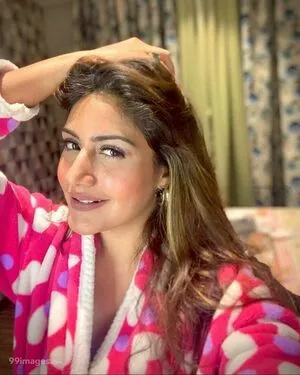 Surbhi Chandna / officialsurbhic nude photo #0224