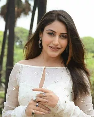 Surbhi Chandna / officialsurbhic nude photo #0228