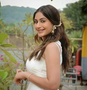 Surbhi Chandna / officialsurbhic nude photo #0241