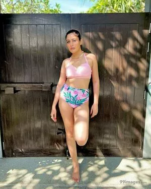 Surbhi Chandna / officialsurbhic nude photo #0266