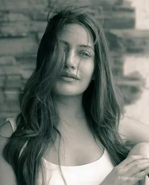 Surbhi Chandna / officialsurbhic nude photo #0289