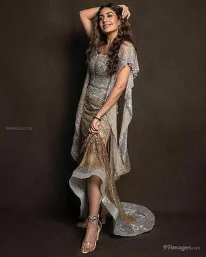Surbhi Chandna / officialsurbhic nude photo #0321