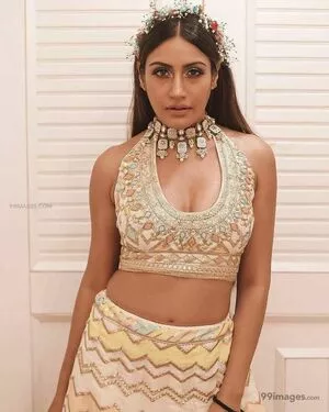 Surbhi Chandna / officialsurbhic nude photo #0328