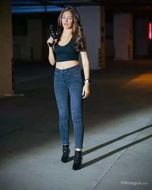 Surbhi Chandna / officialsurbhic nude photo #0362