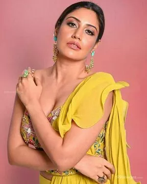 Surbhi Chandna / officialsurbhic nude photo #0368