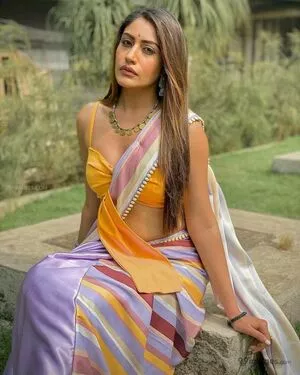 Surbhi Chandna / officialsurbhic nude photo #0373