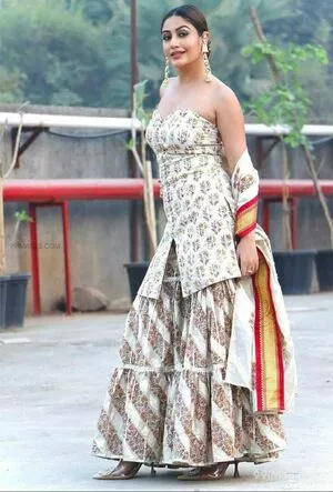 Surbhi Chandna / officialsurbhic nude photo #0379