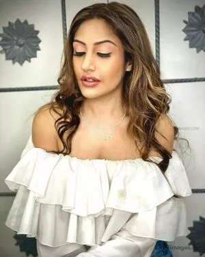 Surbhi Chandna / officialsurbhic nude photo #0390