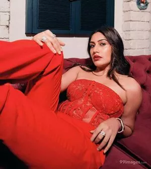 Surbhi Chandna / officialsurbhic nude photo #0398