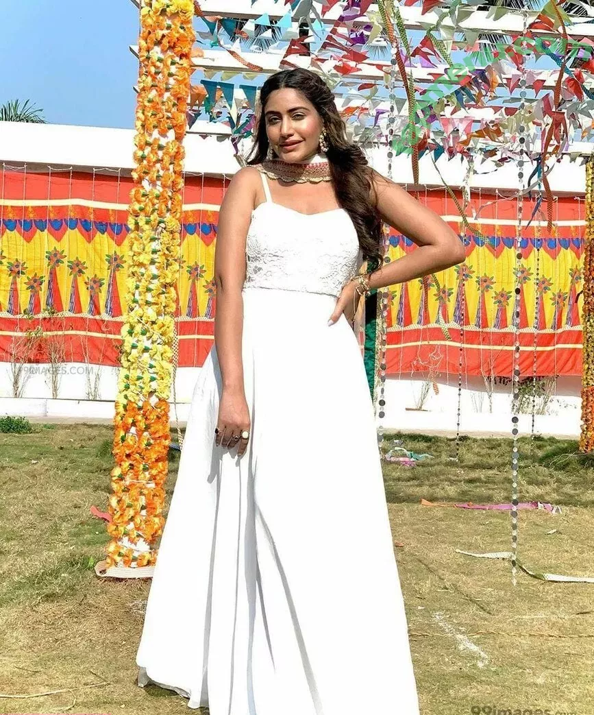 Surbhi Chandna nude photo #0031 (officialsurbhic)