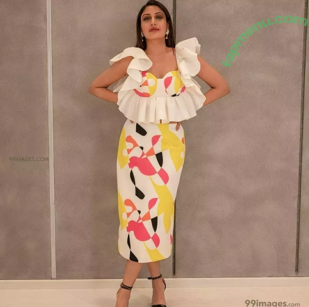 Surbhi Chandna nude photo #0034 (officialsurbhic)