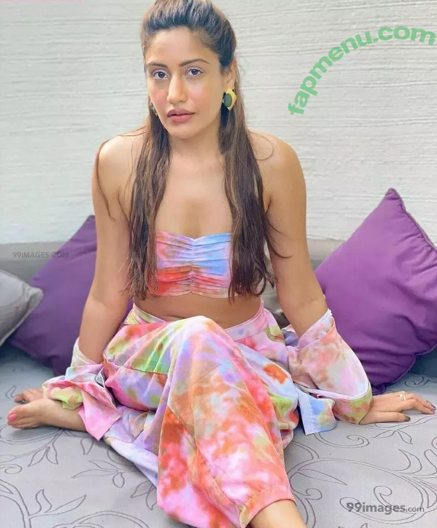 Surbhi Chandna nude photo #0038 (officialsurbhic)