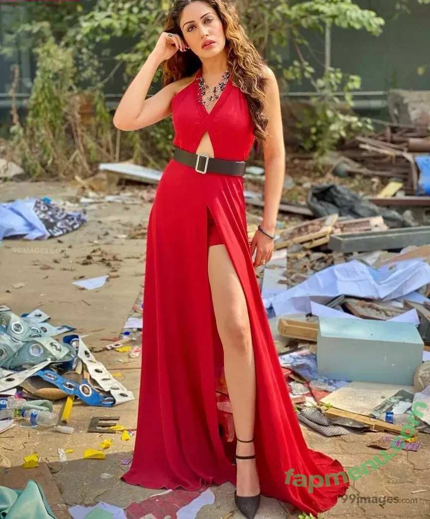 Surbhi Chandna nude photo #0040 (officialsurbhic)