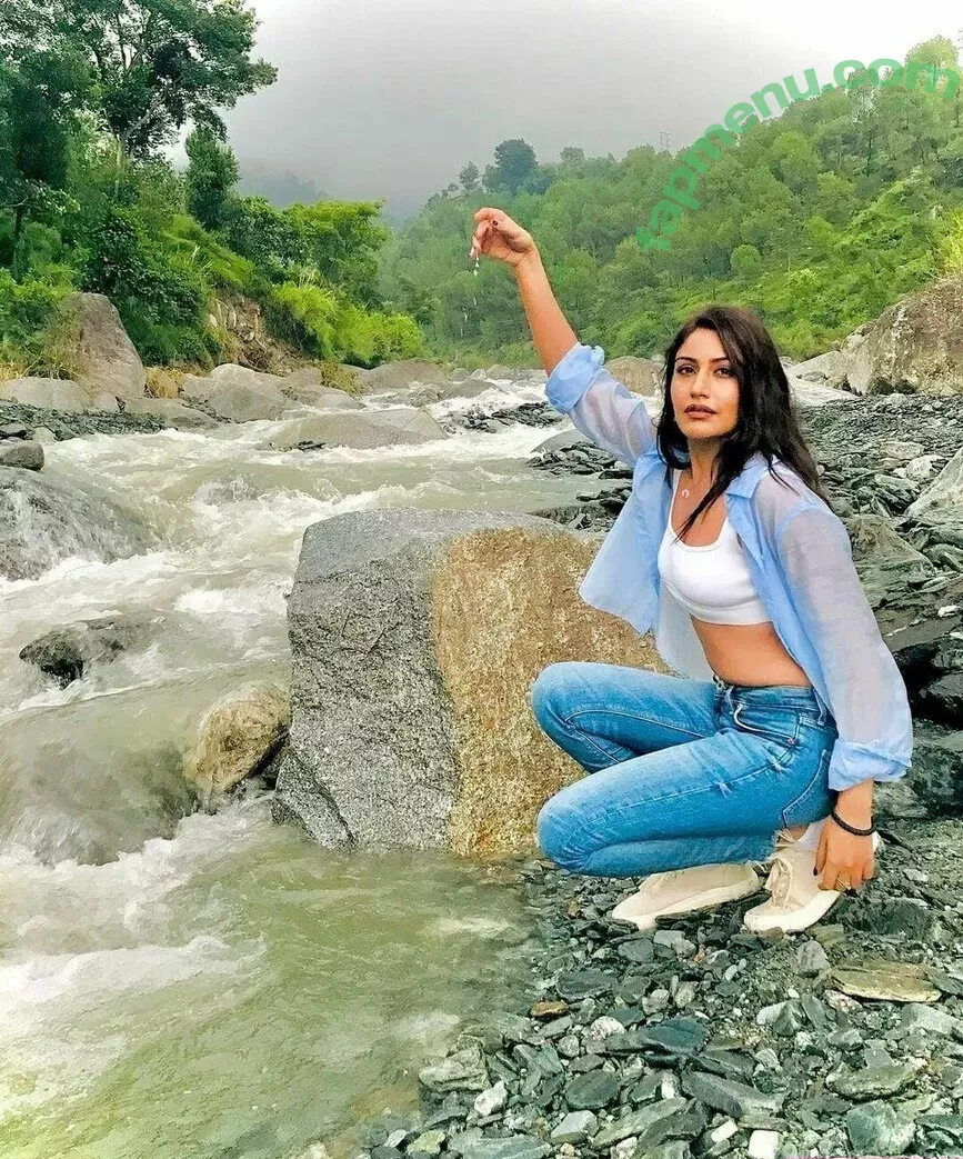 Surbhi Chandna nude photo #0079 (officialsurbhic)