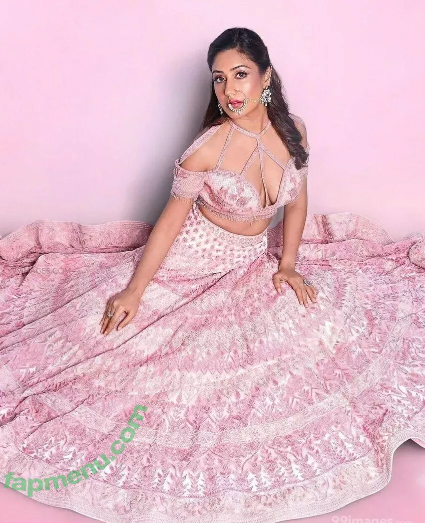 Surbhi Chandna nude photo #0093 (officialsurbhic)