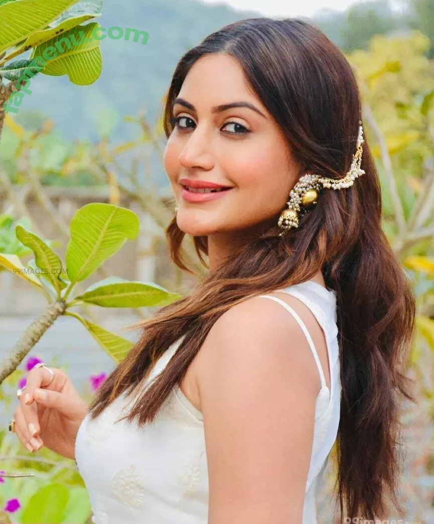 Surbhi Chandna nude photo #0112 (officialsurbhic)