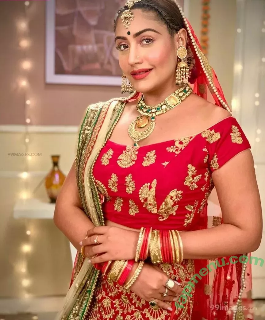 Surbhi Chandna nude photo #0114 (officialsurbhic)