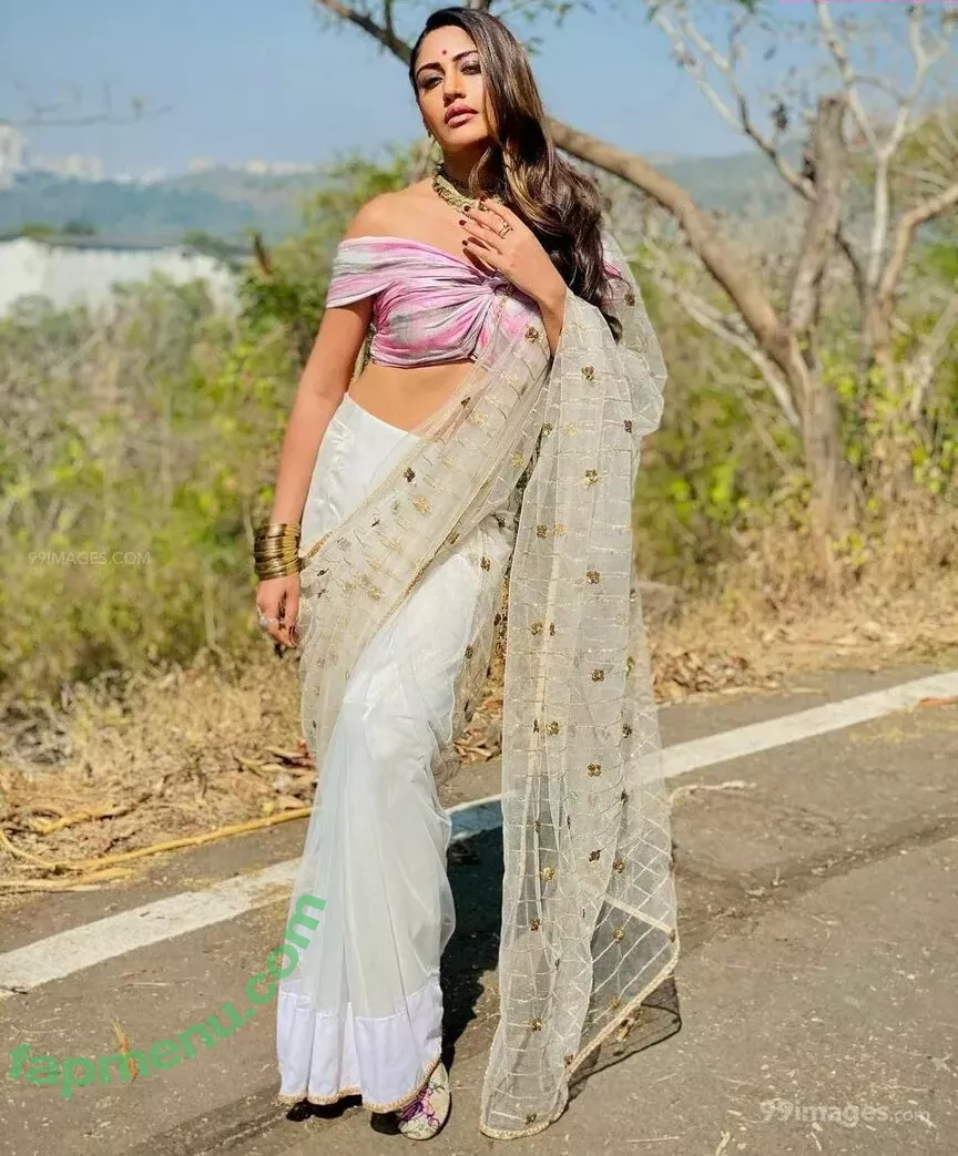 Surbhi Chandna nude photo #0118 (officialsurbhic)