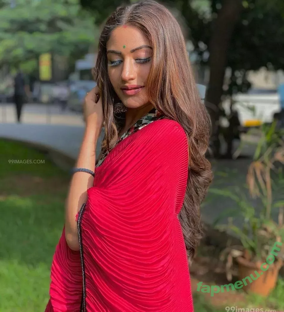 Surbhi Chandna nude photo #0122 (officialsurbhic)