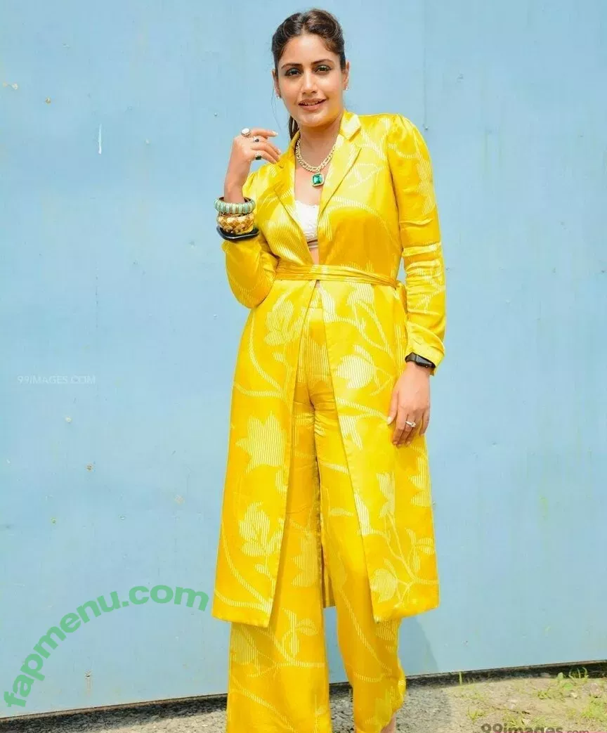 Surbhi Chandna nude photo #0129 (officialsurbhic)