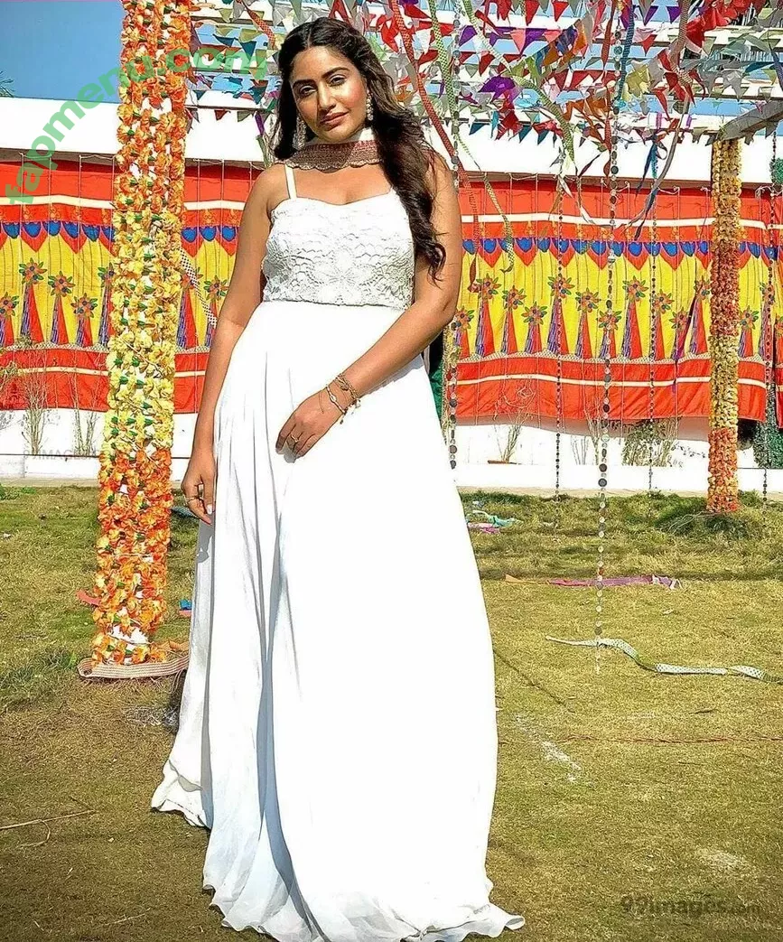 Surbhi Chandna nude photo #0138 (officialsurbhic)