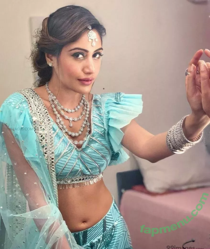 Surbhi Chandna nude photo #0142 (officialsurbhic)