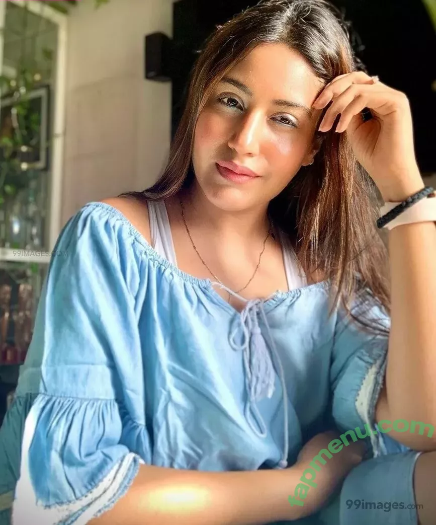 Surbhi Chandna nude photo #0162 (officialsurbhic)