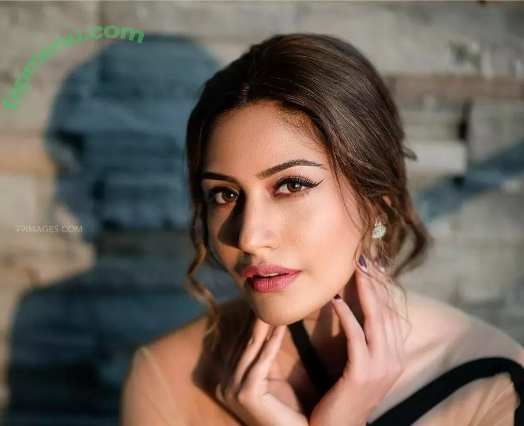 Surbhi Chandna nude photo #0173 (officialsurbhic)