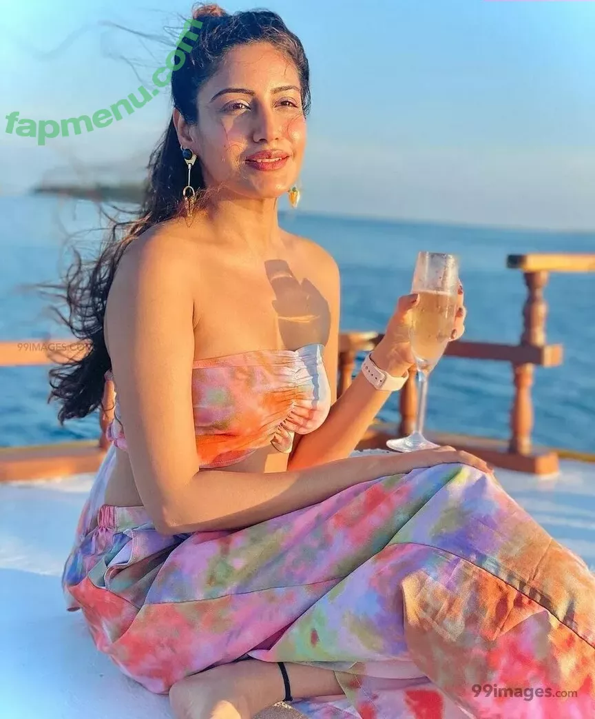 Surbhi Chandna nude photo #0189 (officialsurbhic)