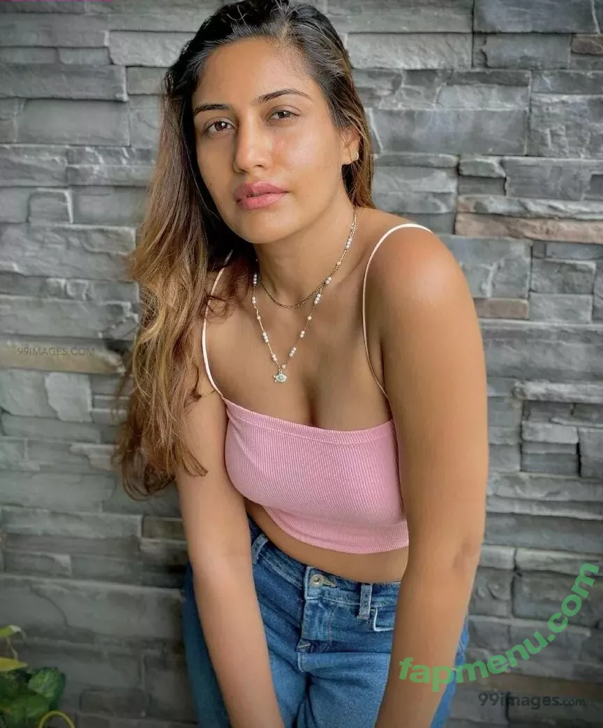 Surbhi Chandna nude photo #0190 (officialsurbhic)