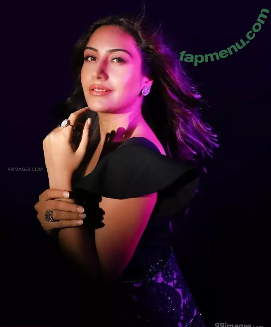 Surbhi Chandna nude photo #0197 (officialsurbhic)