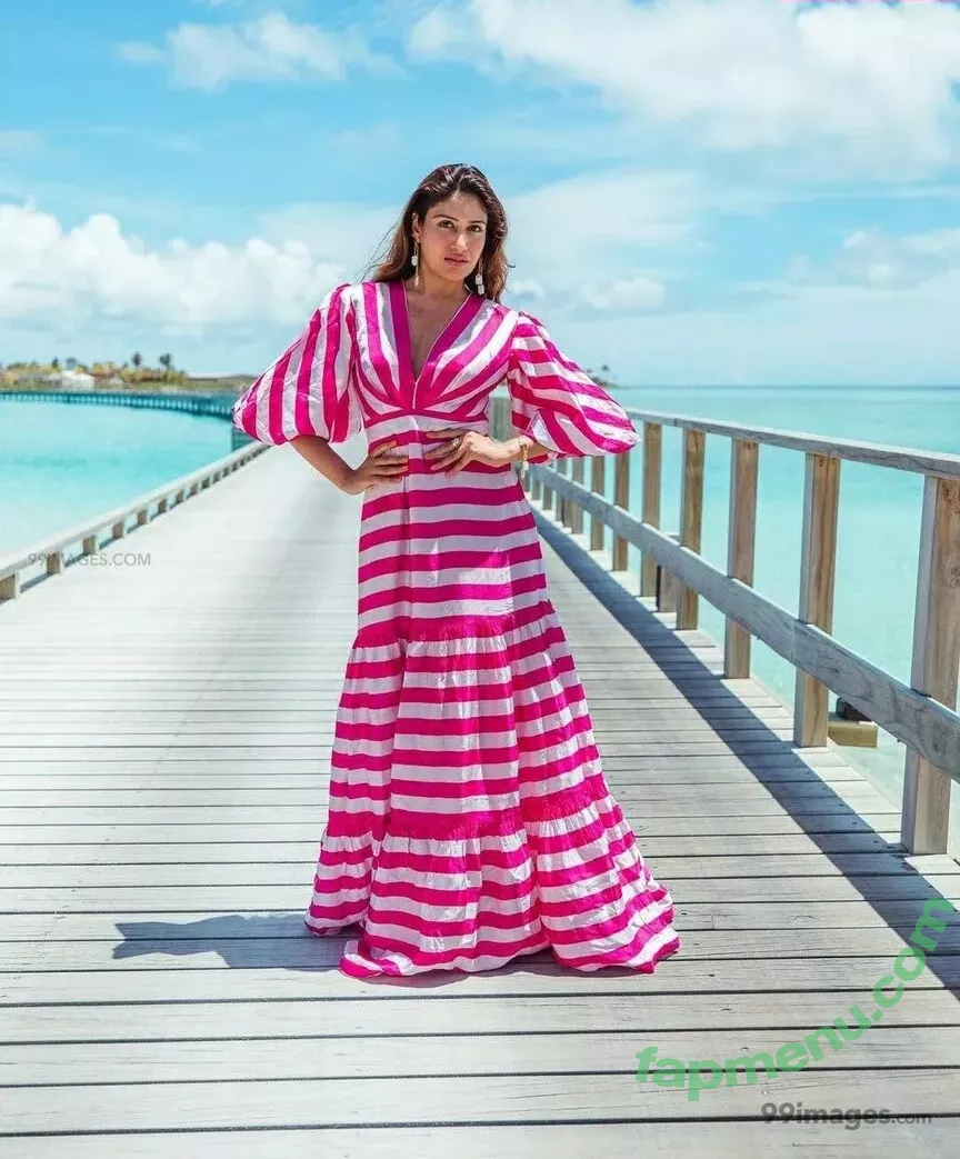 Surbhi Chandna nude photo #0198 (officialsurbhic)