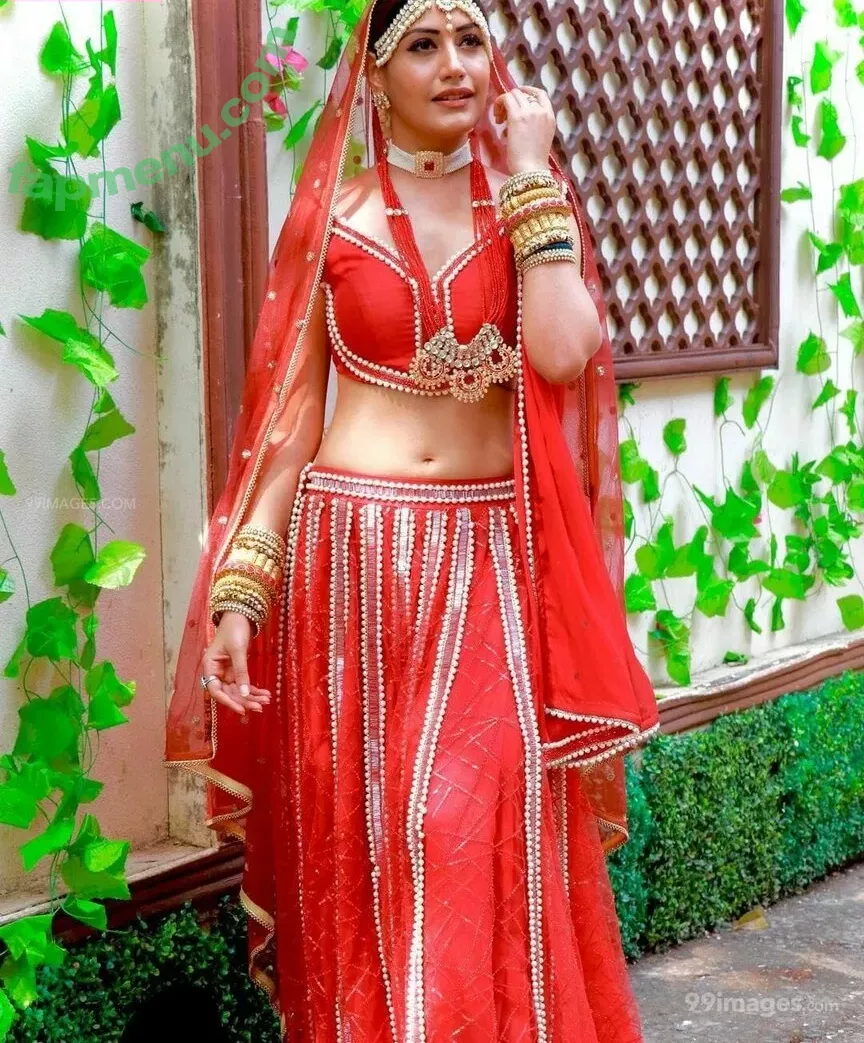 Surbhi Chandna nude photo #0203 (officialsurbhic)