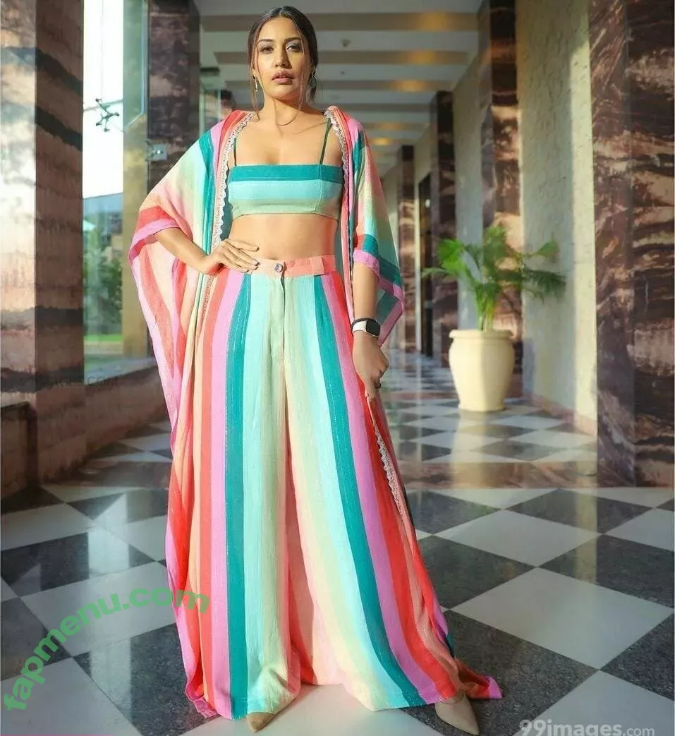 Surbhi Chandna nude photo #0236 (officialsurbhic)