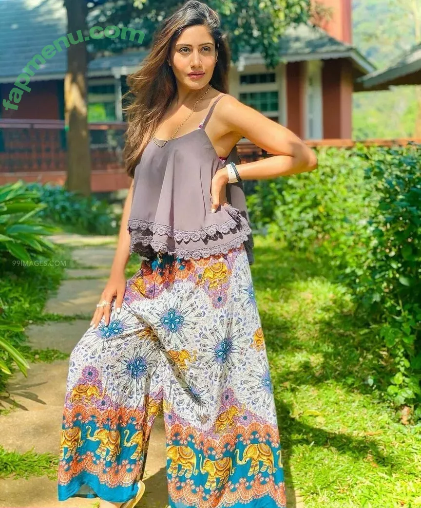 Surbhi Chandna nude photo #0277 (officialsurbhic)