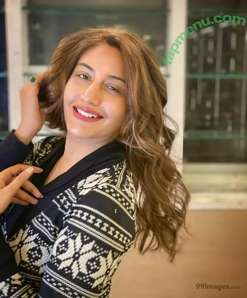 Surbhi Chandna nude photo #0325 (officialsurbhic)