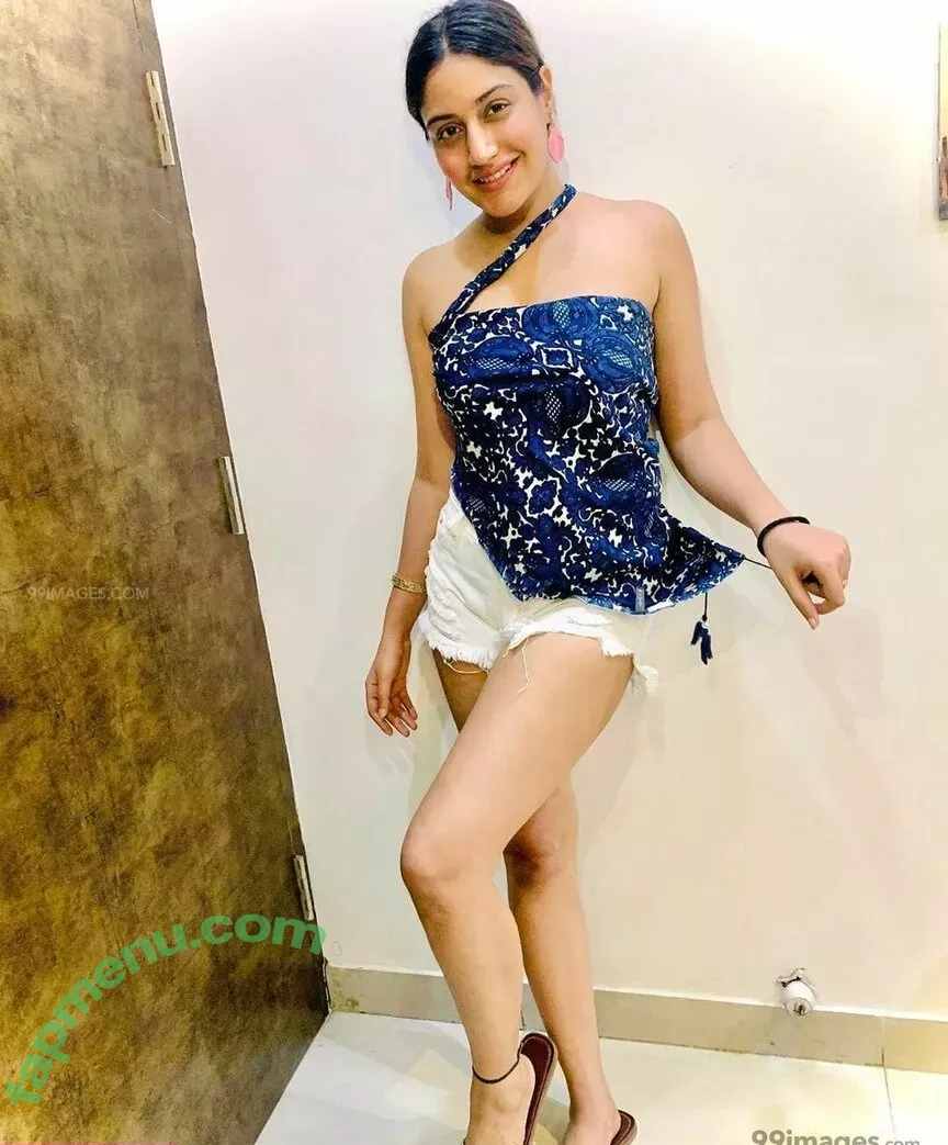 Surbhi Chandna nude photo #0334 (officialsurbhic)