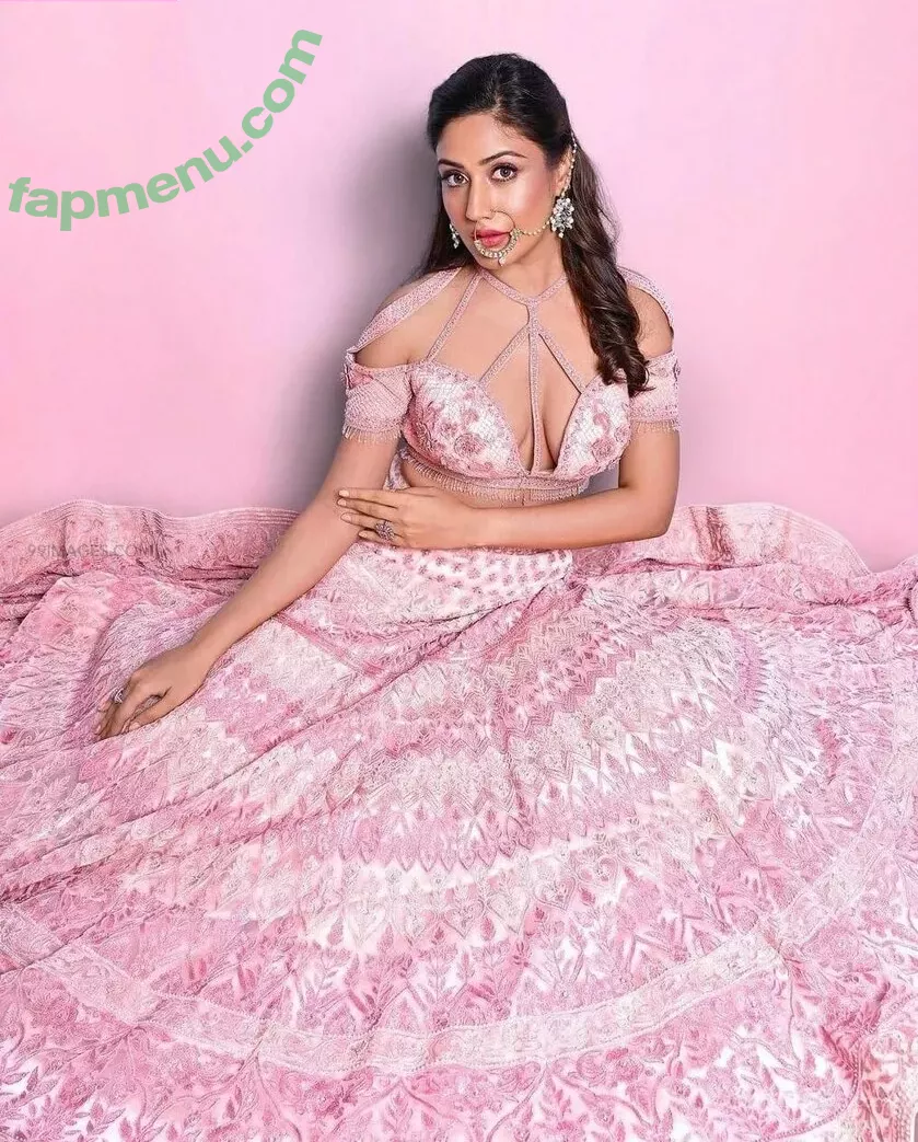 Surbhi Chandna nude photo #0339 (officialsurbhic)