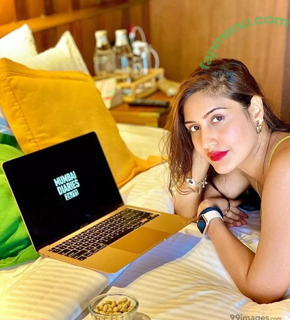 Surbhi Chandna nude photo #0343 (officialsurbhic)