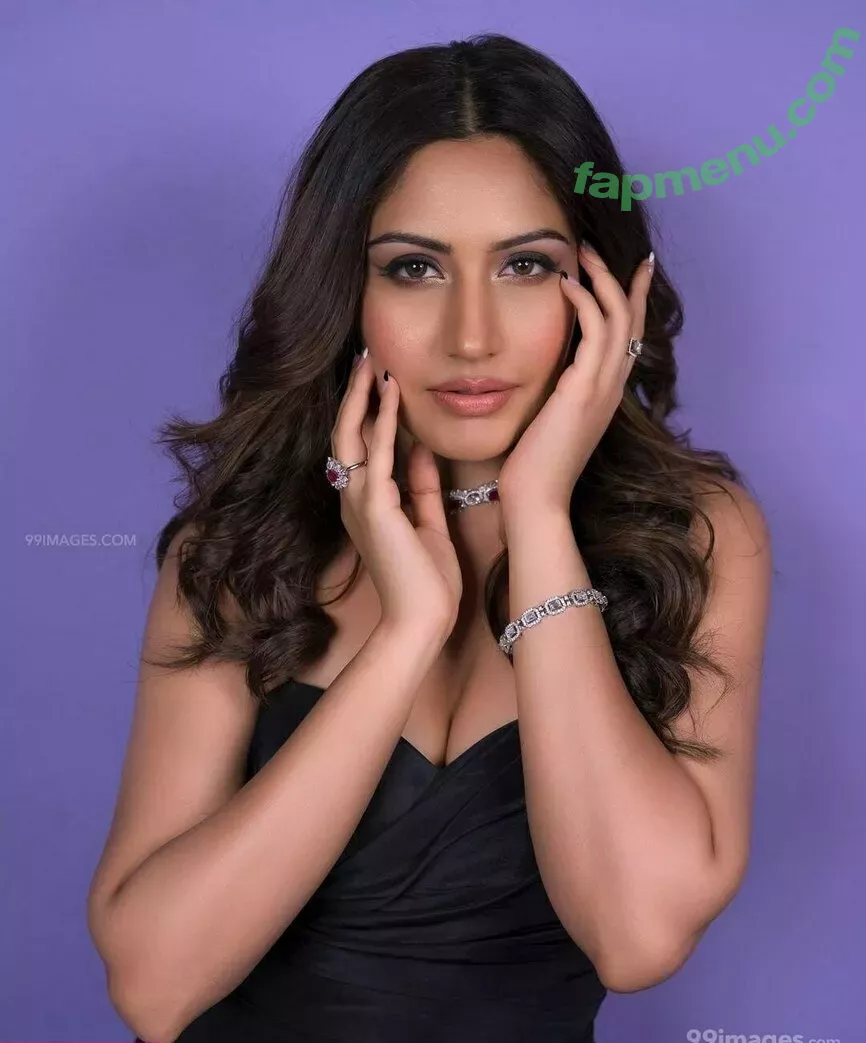 Surbhi Chandna nude photo #0348 (officialsurbhic)