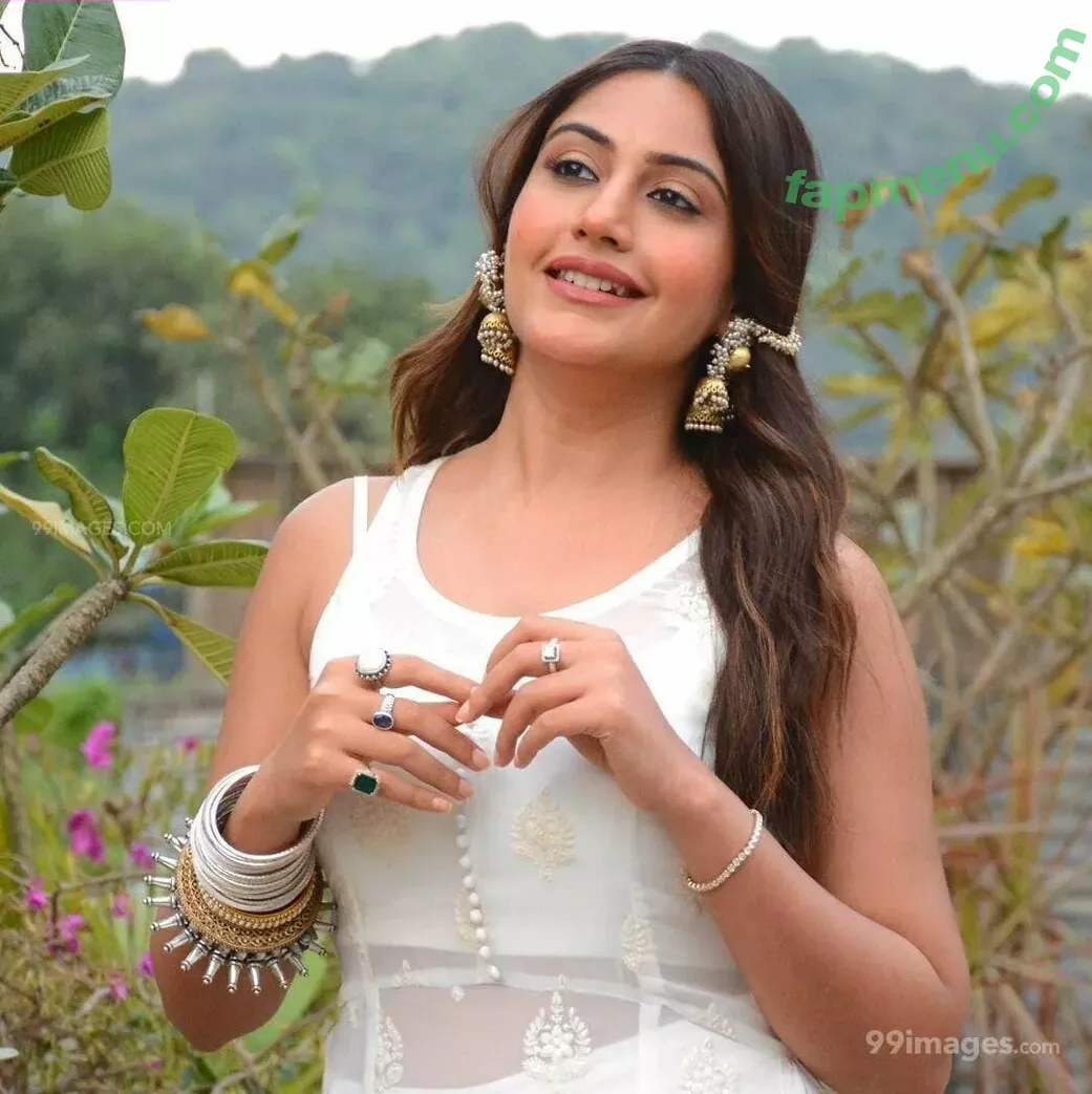 Surbhi Chandna nude photo #0383 (officialsurbhic)