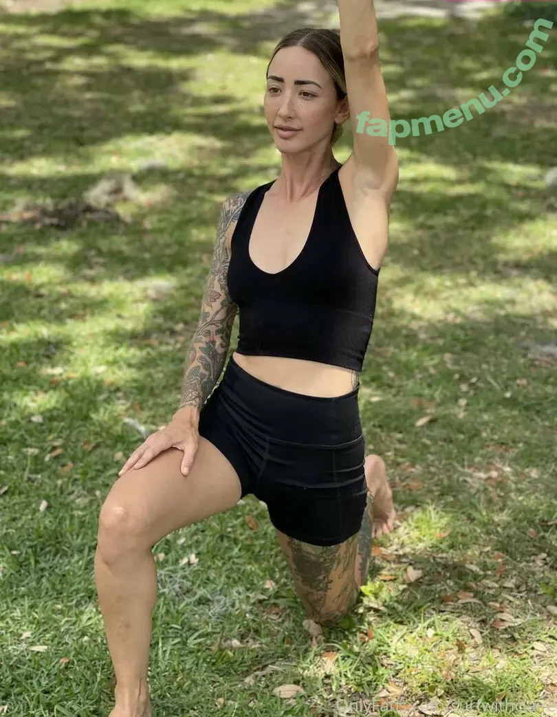 surfwithclaire nude photo #0083 (surfwithclaire)