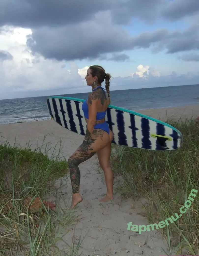 surfwithclaire nude photo #0049 (surfwithclaire)