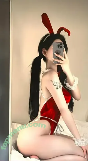  nude photo #0004