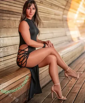 Susann1131 nude photo #0239