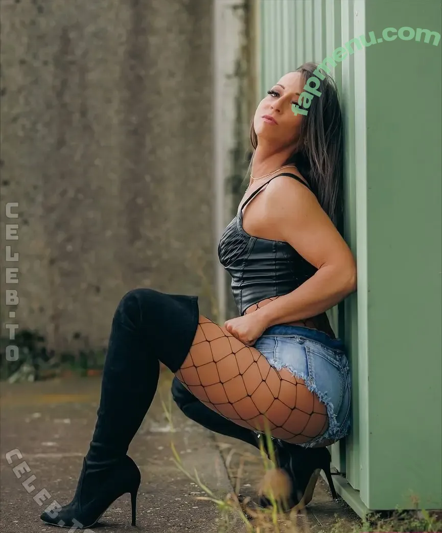 Susann1131 nude photo #0219 (Susann1131)