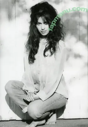 Susanna Hoffs / susannahoffsofficial nude photo #0041